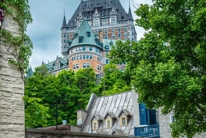 Old Quebec City: Grand Walking Tour with Private Option