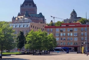 Privat omvisning til fots i Québec med Lenny.