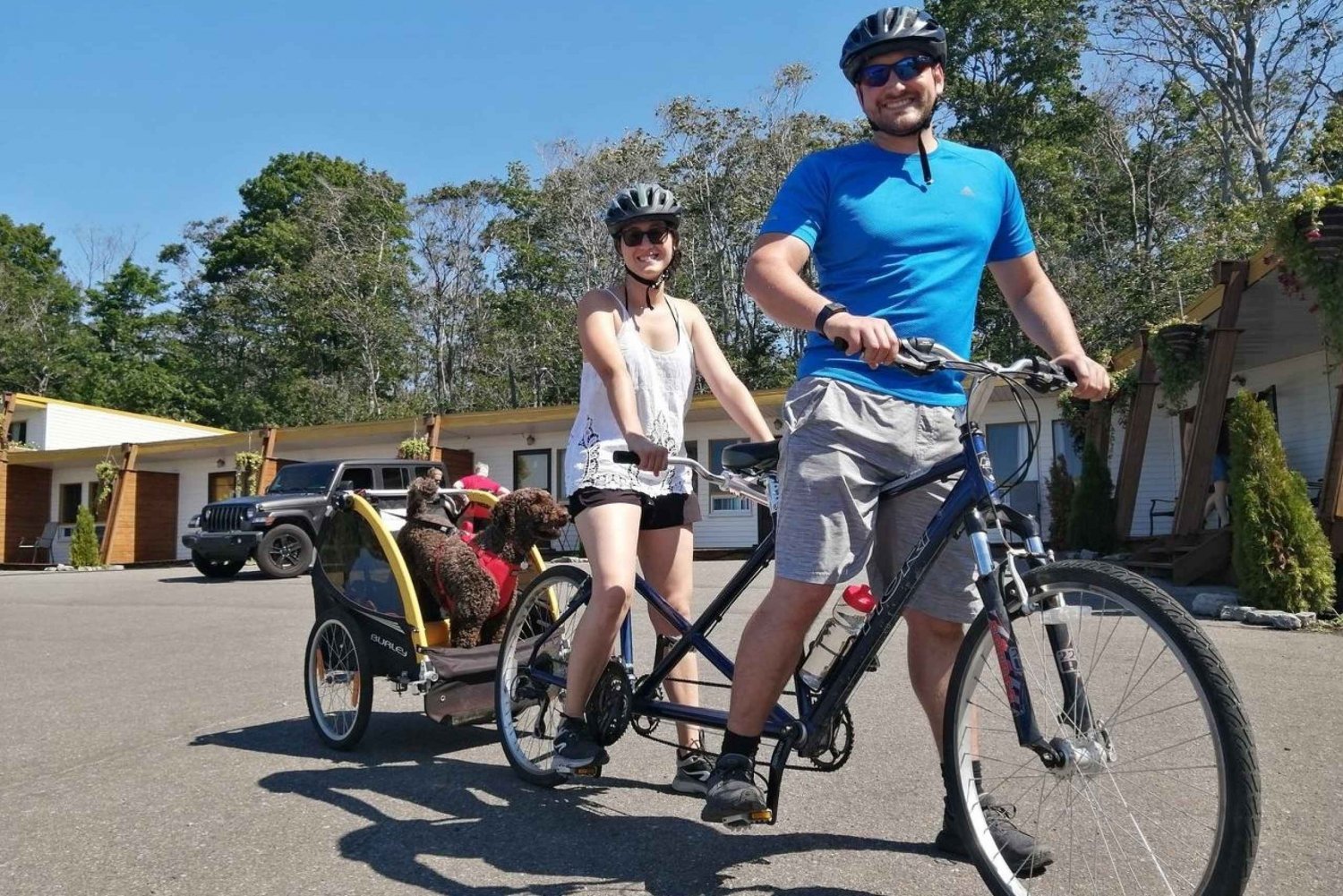 Quebec City - E-Tandem Rental on Ile d'Orléans