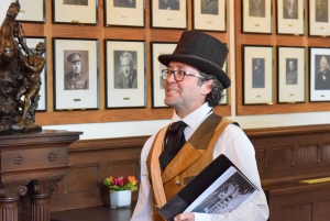 Quebec City : Guided Tour & Gin at the Quebec Garrison Club
