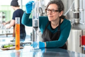 Quebec City: Hunaja ja tislaamo kiertoajelu maisteluineen