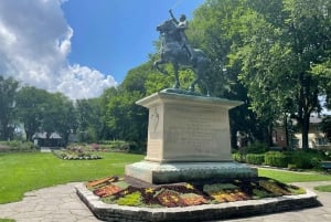 ケベック シティ：モンカルム & サン ジャン バティスト ウォーキング ツアー (2.5 時間)