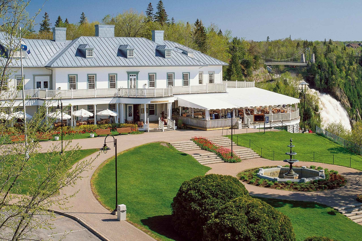 ケベック・シティモンモランシーの滝とケーブルカーの旅