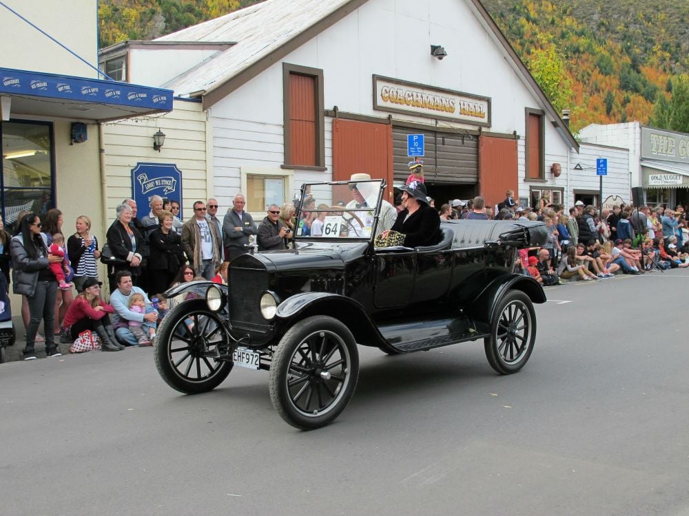 2012 Street Parade, Arrowtown Autumn Festival