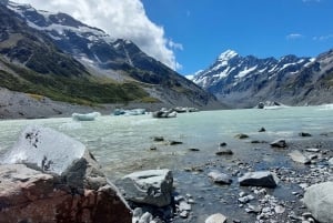 Milford, Mt Cook & Arthur's Pass: 3-Day Tour ex-Queenstown