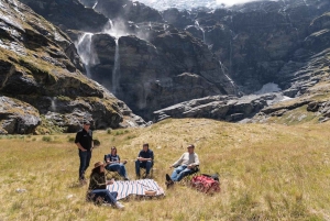 Earnslaw Burn Picnic - wycieczka helikopterem