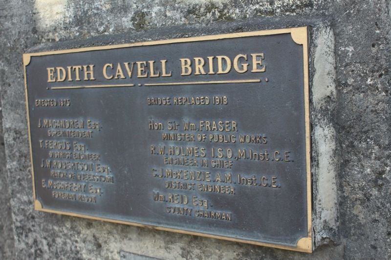 Edith Cavell Bridge
