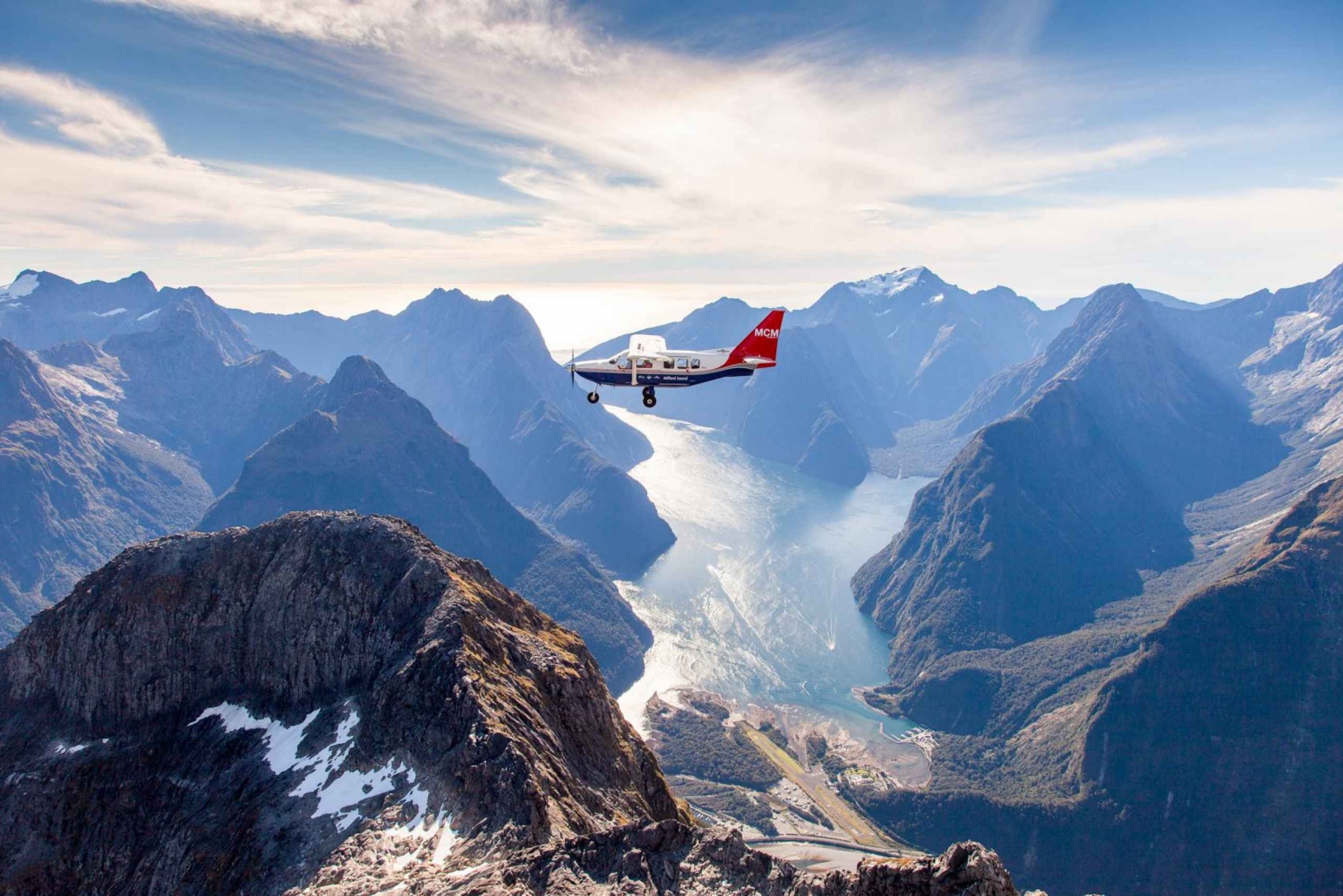 From Queenstown: Milford Sound Full-Day Trip by Plane & Boat