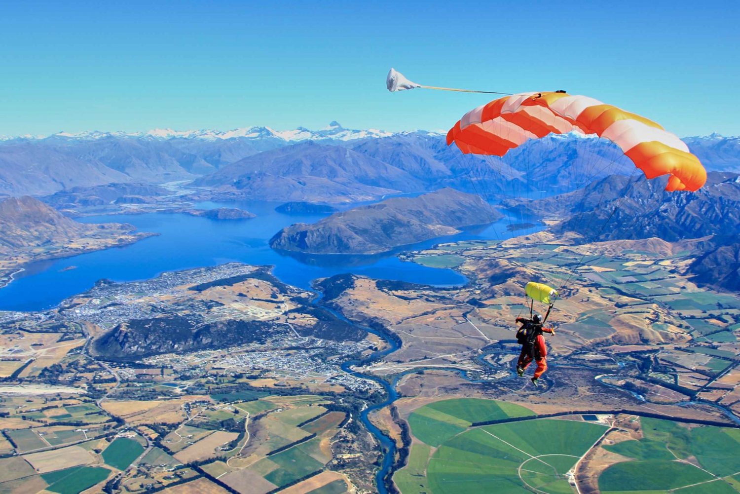 From Queenstown: Skydive Wanaka 9,000, 12,000 or 15,000ft