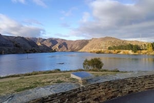 Cromwell: Lake Dunstan Trail Bike Rental and Luxury Shuttle