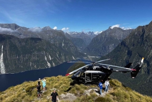 Vol en hélicoptère au-dessus du Milford Sound au départ de Queenstown | 1 h 15