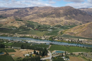 Queenstown Exclusive Helicopter & Private Wine Tour
