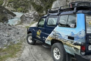 Queenstown: Explore the Days of Yore Private 4WD Charter