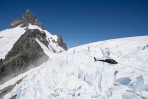 Queenstown: Fiordland's Finest Helicopter Tour