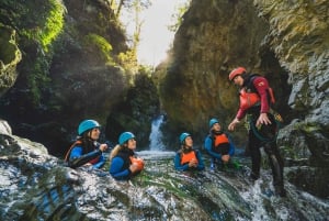Queenstown : Aventure de canyoning d'une demi-journée