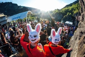 Queenstown: Halloween Festival + Bungy! (1° novembre 2025)