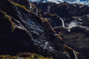 Queenstown Helicopter Tour | 1hr Earnslaw Burn & Waterfalls