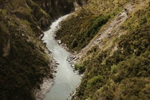 Queenstown: Skippers Canyon Goldrush Highlights Tour