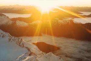 Queenstown: Sunrise Glacier Scenic Flight