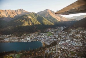 Queenstown: Sunrise Glacier Scenic Flight