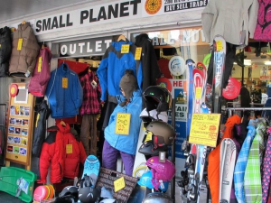 Small Planet Outlet Shop