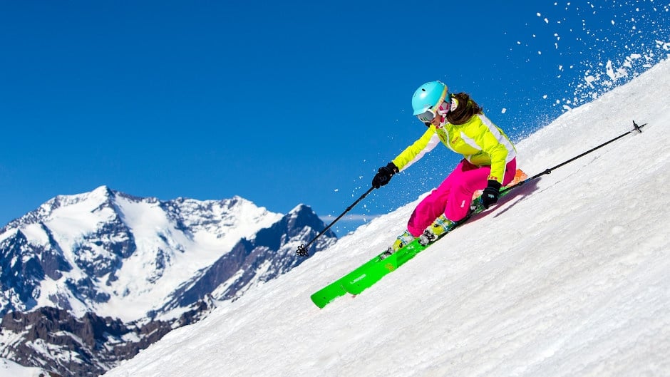 Snowbiz Ski and Snowboard Rental