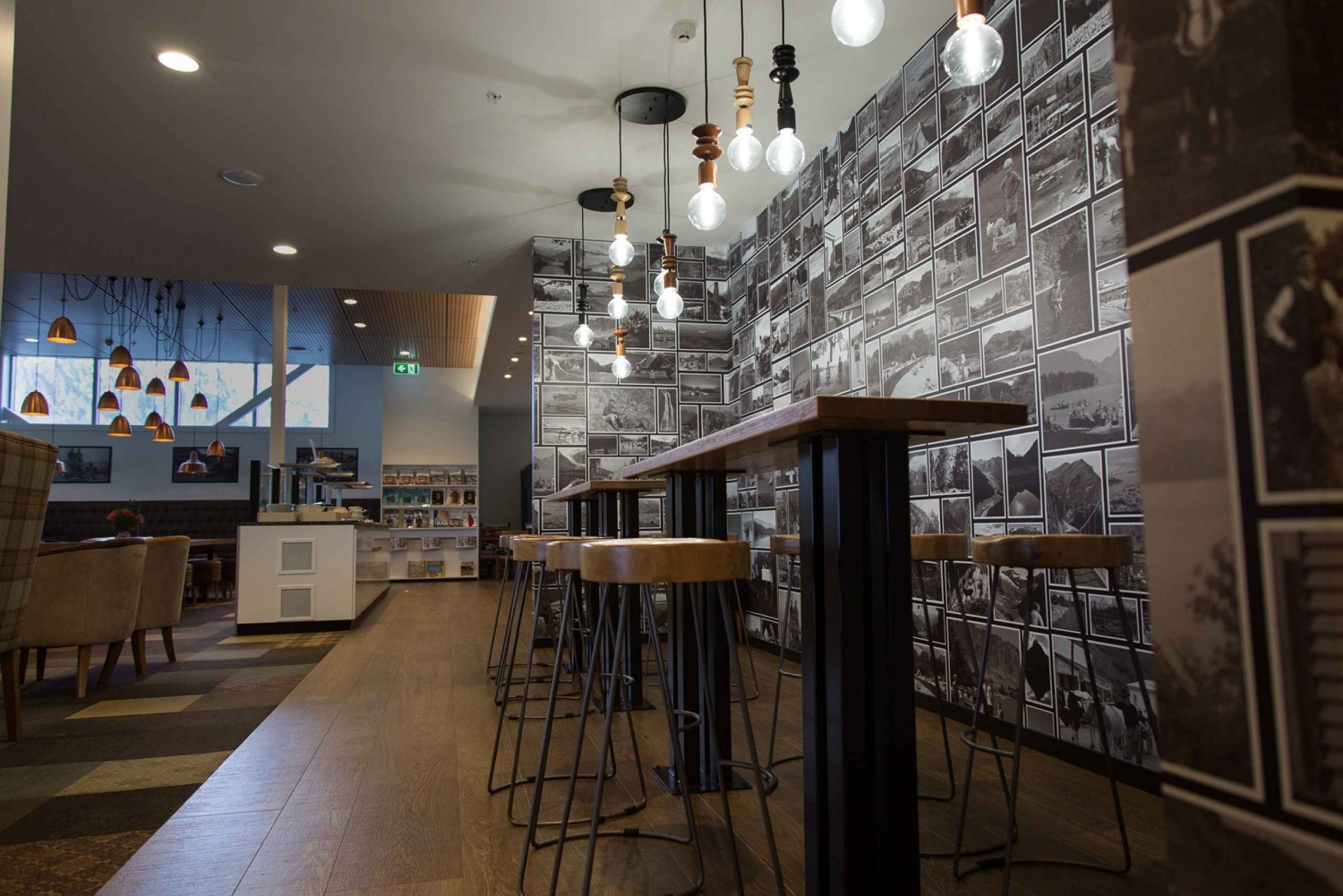 ZQN Queenstown Airport Manaia Lounge Access in Queenstown