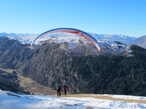 Paragliding 