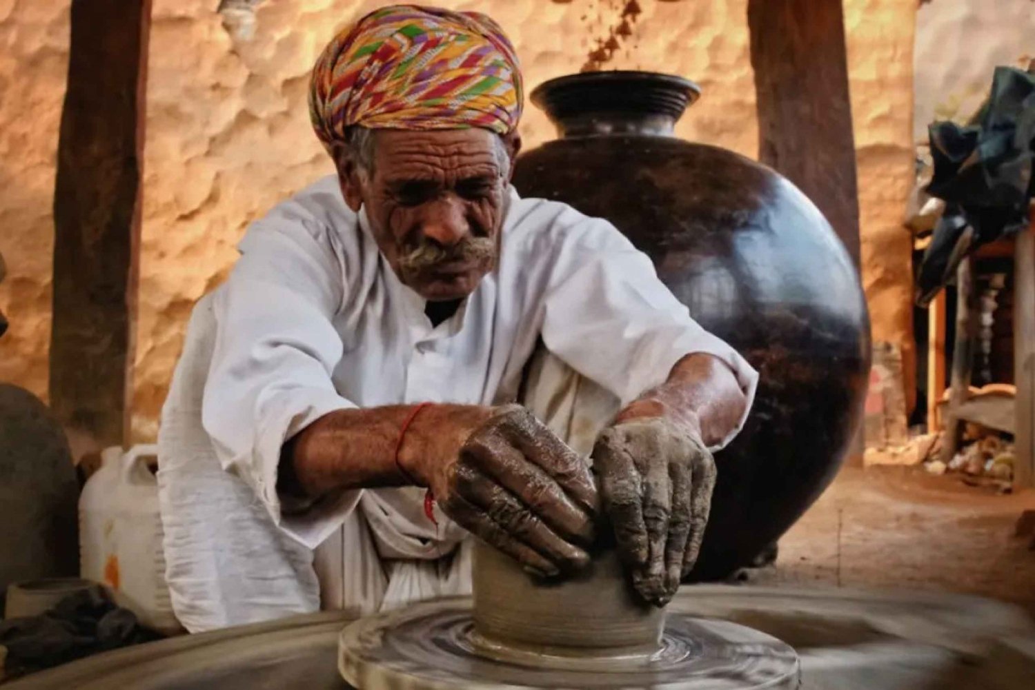 2-dagers Bundi privat tur fra Jaipur med keramikk og håndverk
