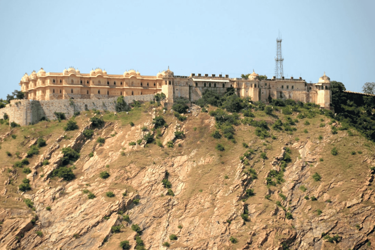 2 päivää Jaipur City Tour: Jaipur Dubai: Tutustu vaaleanpunaiseen kaupunkiin maksun kanssa