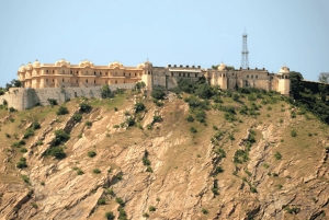 2 päivää Jaipur City Tour: Jaipur Dubai: Tutustu vaaleanpunaiseen kaupunkiin maksun kanssa