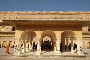 2-tägige Jaipur-Tour ab Delhi mit Übernachtung in Jaipur