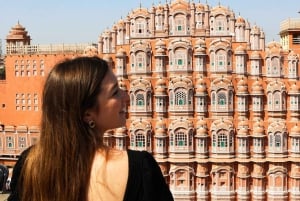 2 päivän Jaipur Tour Delhistä ja yöpyminen Jaipurissa