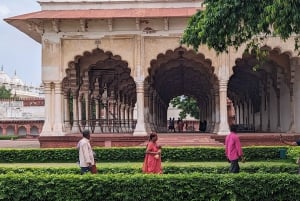 3-Days Luxury Golden Triangle Tour Agra & Jaipur from Delhi