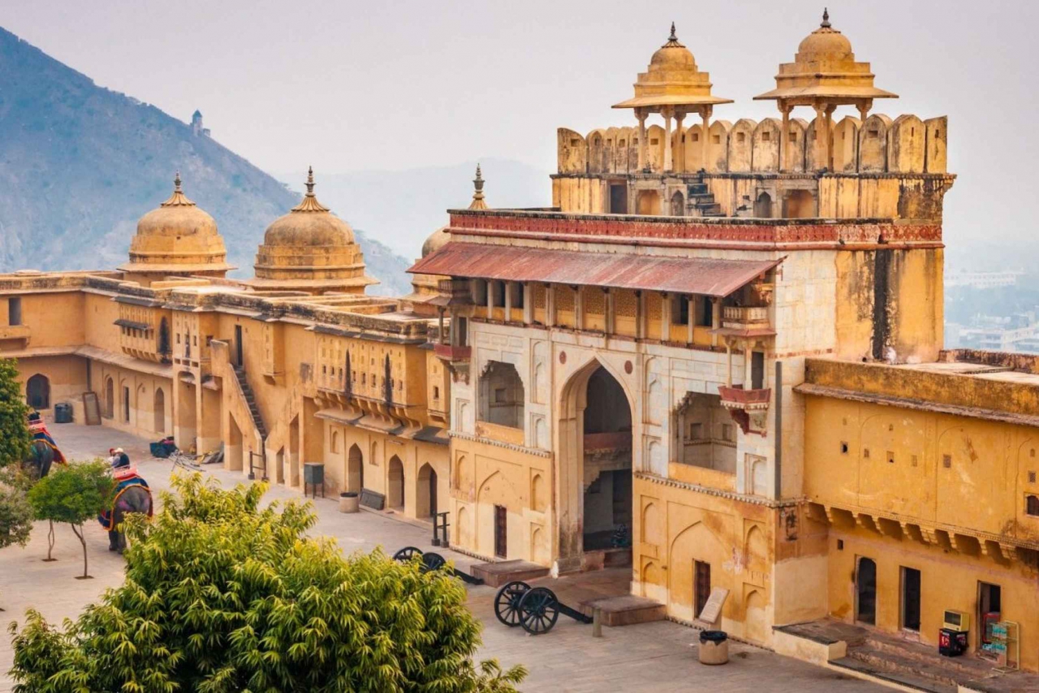 4-tägige Luxustour durch das Goldene Dreieck: Agra & Jaipur ab Delhi