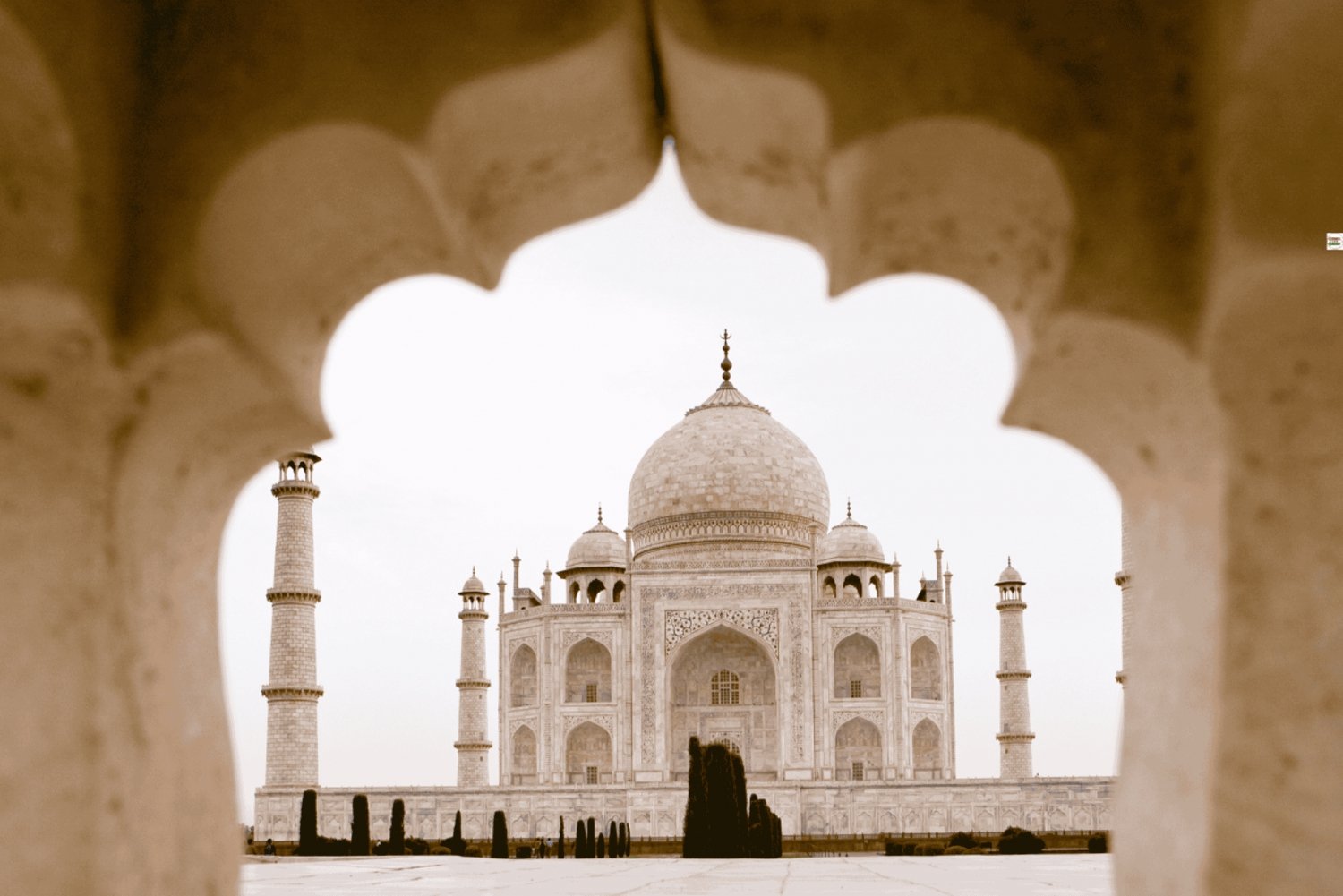 4-Day Private Luxury Golden Triangle Tour Agra Jaipur Delhi