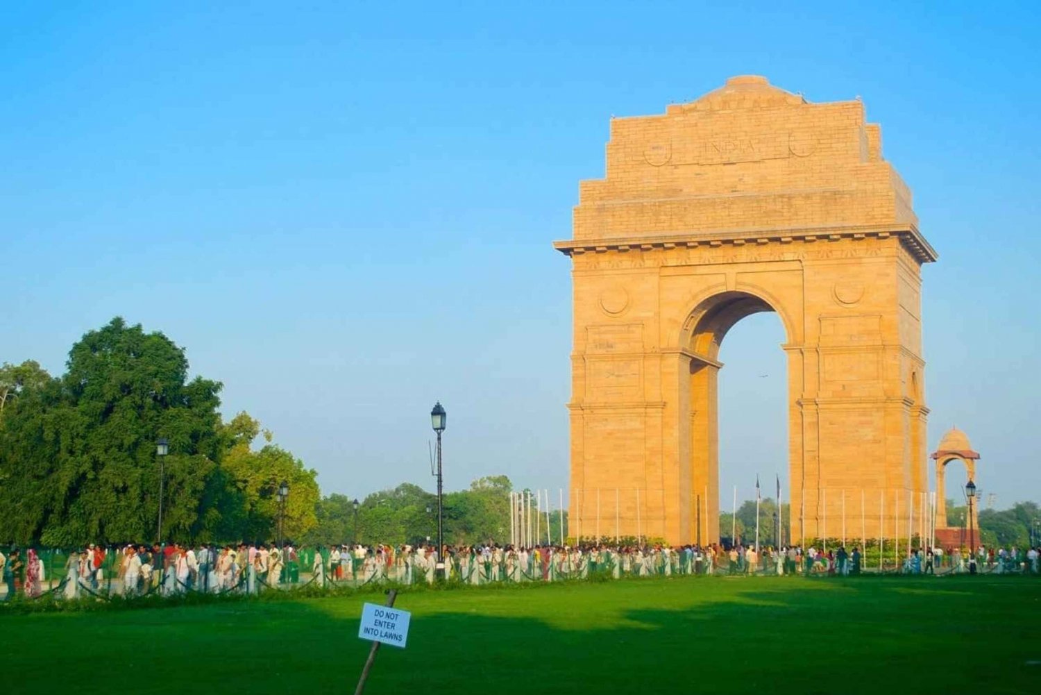 Tour privato di 4 giorni Delhi Agra Jaipur in auto