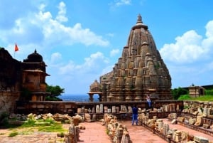 5 Days in Jaipur & Pushkar with Mandawa & Chittorgarh Forts