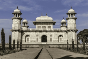 Visite de 6 jours du Triangle d'or avec safari tigre à Rathambhore