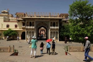 Tour privado de 6 días por el Triángulo Dorado con Pushkar espiritual