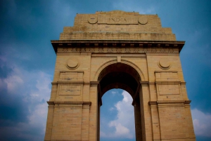 7Day Golden Triangle tour with Varanasi & Tiger safari