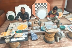 Экскурсия по ремесленным и историческим достопримечательностям Агры с культовым видом