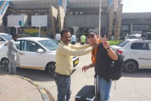 Экскурсия по ремесленным и историческим достопримечательностям Агры с культовым видом