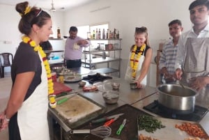 Tour con lezioni di cucina ad Agra (servizio di trasferimento disponibile)