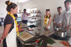 Tour de clases de cocina en Agra (recogida y traslado disponibles)