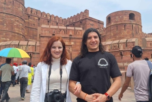 Agra kehyksessä: marmorin majesteettisuudesta joen mystiikkaan