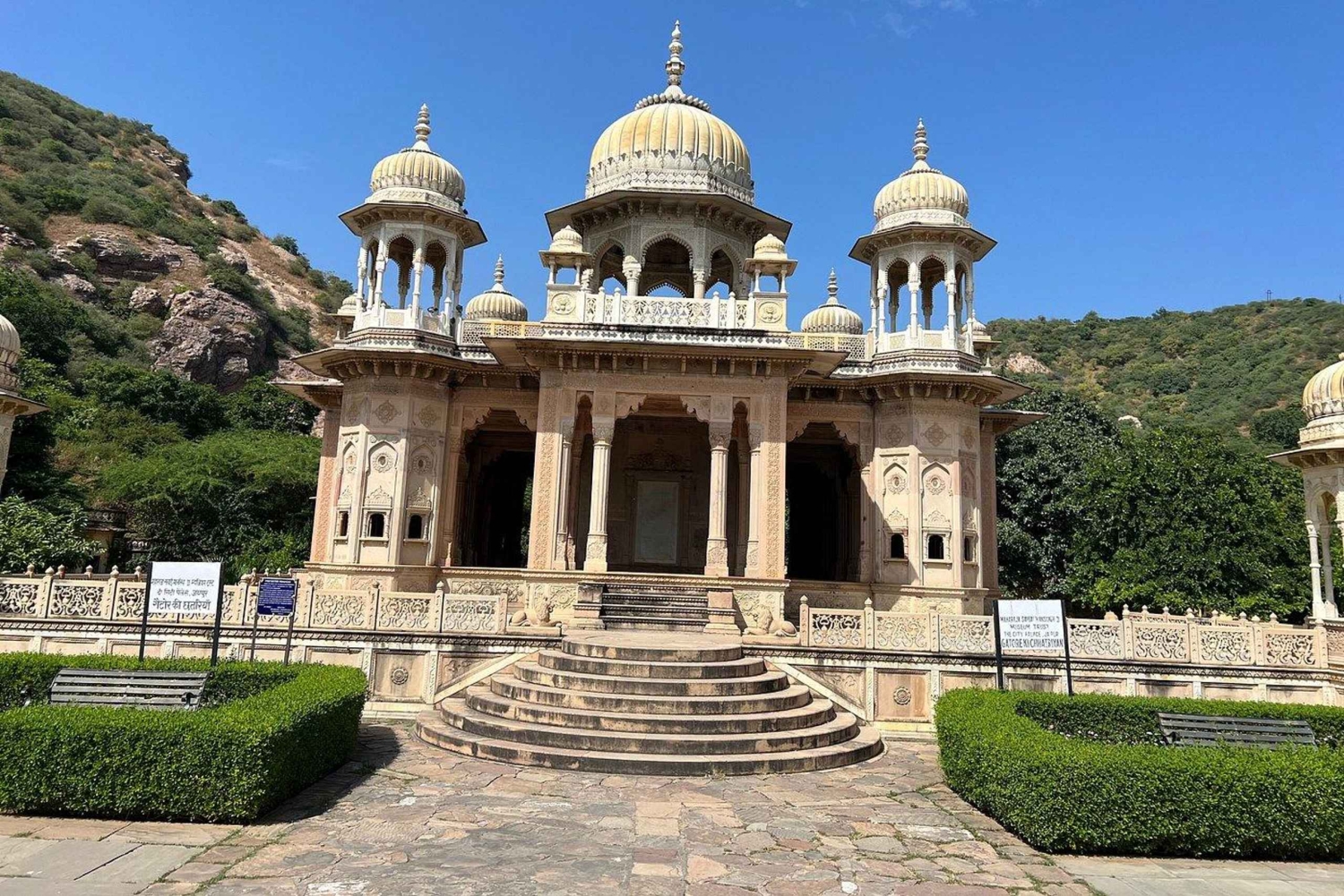 Agra: Dagstur til Jaipur med besøg på Amber Fort og Stepwell