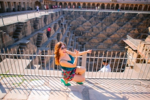 Agra: Transfer von Agra nach Jaipur über Fatehpur Sikri und Stepwell