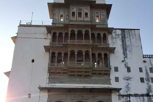 All Inclusive Hiking Experience at Monsoon Palace