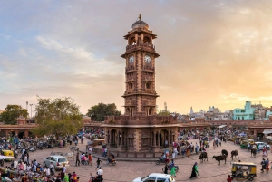 Tour di Jodhpur tutto compreso Auto, guida, hotel e biglietti d'ingresso